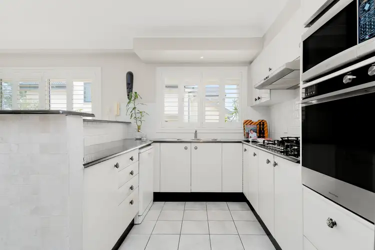 Fourth view of Homely apartment listing, 10/33 Kinsellas Drive, Lane Cove NSW 2066