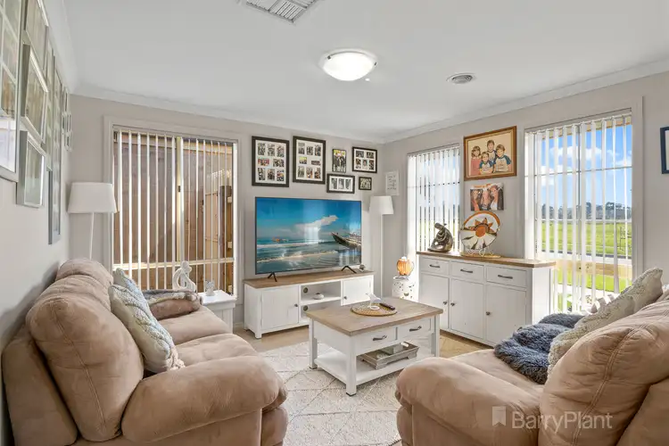 Fifth view of Homely house listing, 7 Donohue Street, Cranbourne East VIC 3977