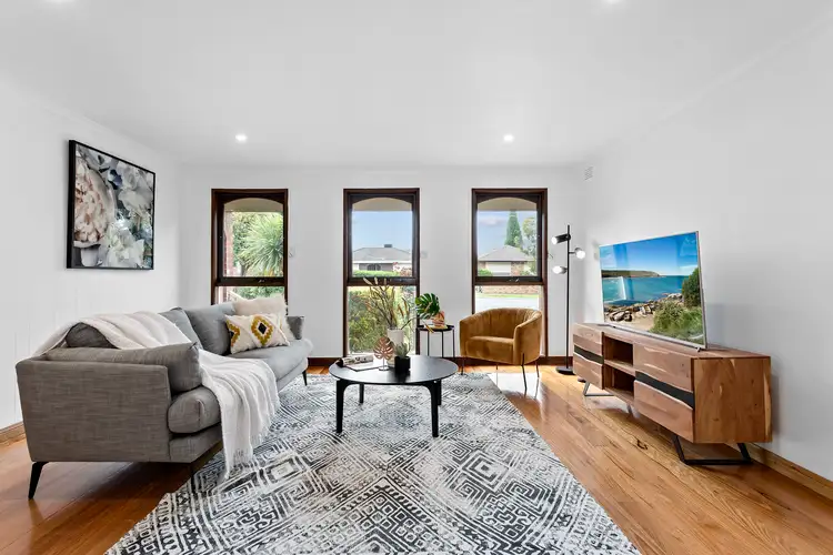 Second view of Homely house listing, 5 Bargrove Court, Thomastown VIC 3074