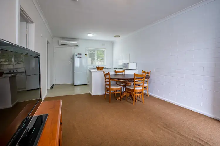 Third view of Homely unit listing, 2/856 Padman Drive, West Albury NSW 2640