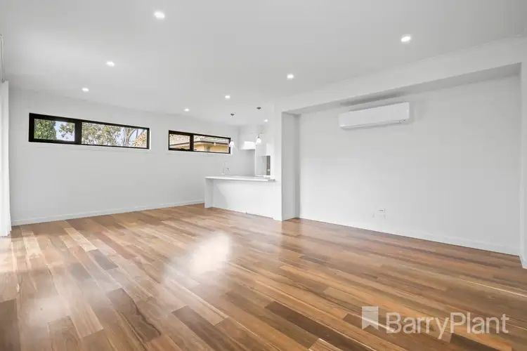 Sixth view of Homely townhouse listing, 2/27 Richards Avenue, Watsonia VIC 3087