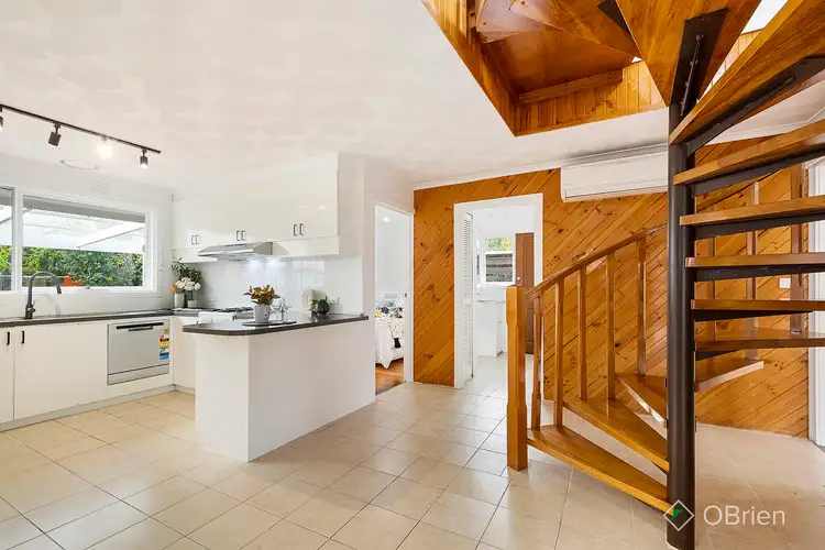 Fifth view of Homely house listing, 10 Havana Crescent, Frankston VIC 3199