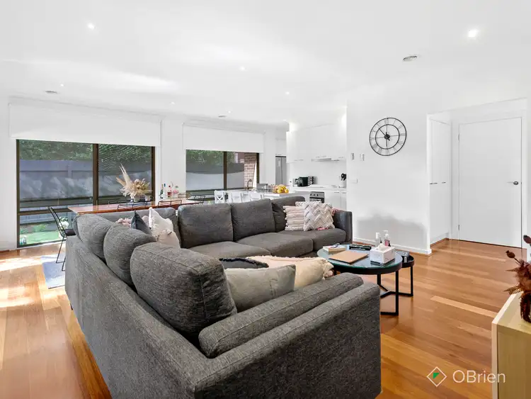 Second view of Homely unit listing, 2/15 Alleyne Avenue, Bonbeach VIC 3196