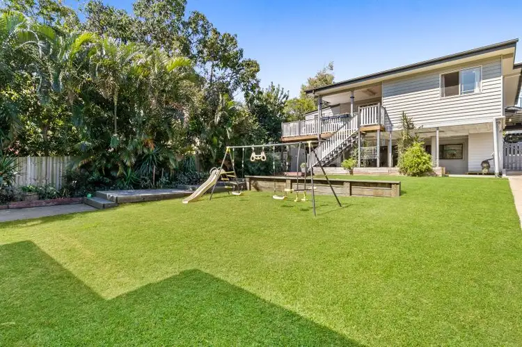 23 Cross Street, Fairfield QLD 4103