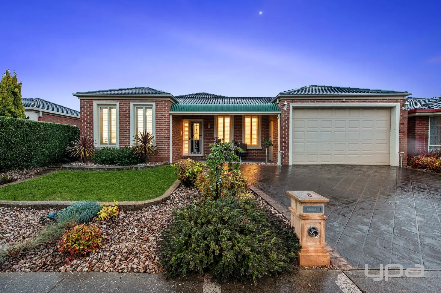 Main view of Homely house listing, 6 Charlesworth Crescent, Burnside VIC 3023