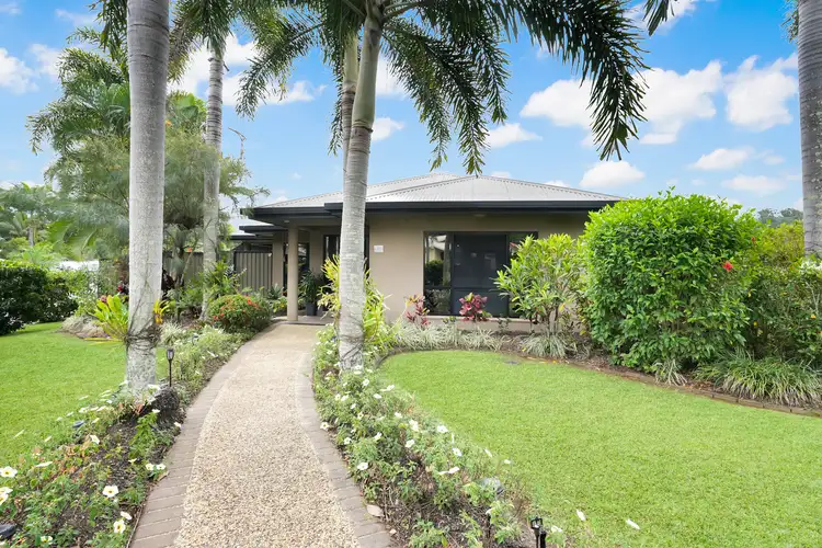 10 Chesterfield Close, Brinsmead QLD 4870
