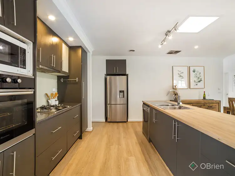 55 Whimbrel Crescent, Carrum Downs VIC 3201