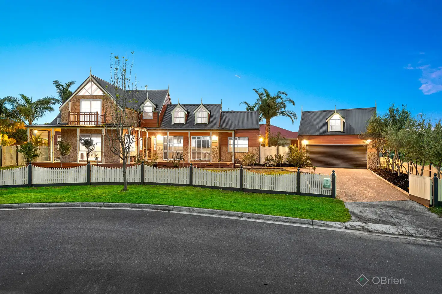 Main view of Homely house listing, 4 Floral Gardens, Narre Warren South VIC 3805