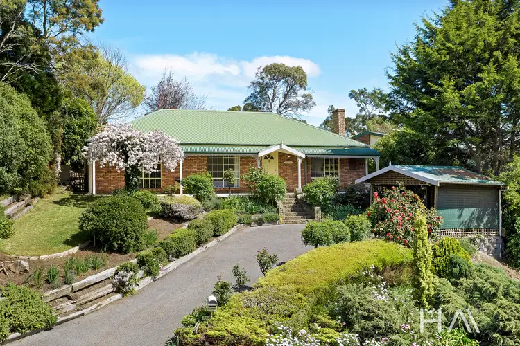 11 Kensington Gardens, Norwood TAS 7250
