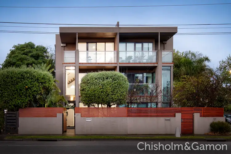 1/127 Ormond Esplanade, Elwood VIC 3184