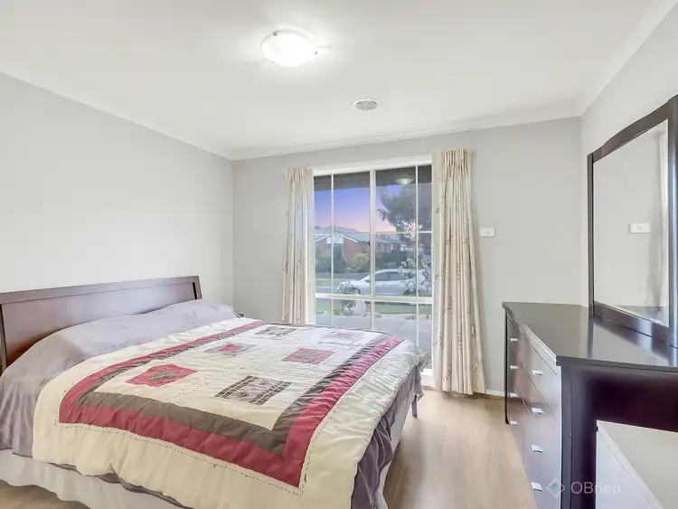 Sixth view of Homely house listing, 35 Breamlea Way, Cranbourne West VIC 3977