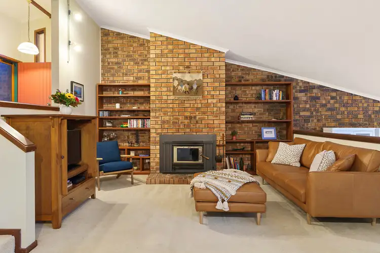 Fifth view of Homely house listing, 5 Pettit Place, Wanniassa ACT 2903