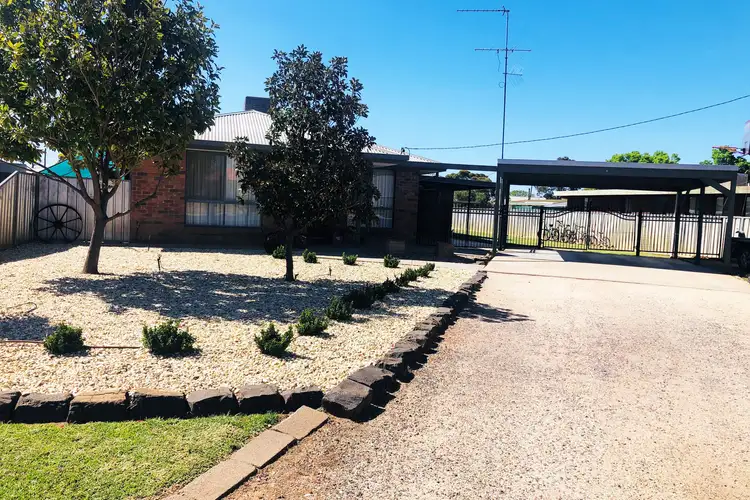 39 Nixon Street, Euston NSW 2737