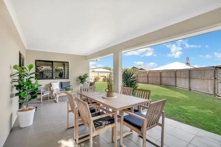 42 Hockey Avenue, Smithfield QLD 4878