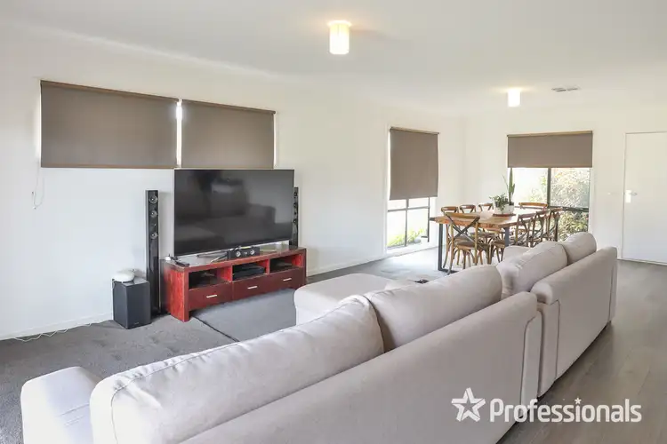 Fifth view of Homely townhouse listing, 1/9 Toorak Drive, Irymple VIC 3498
