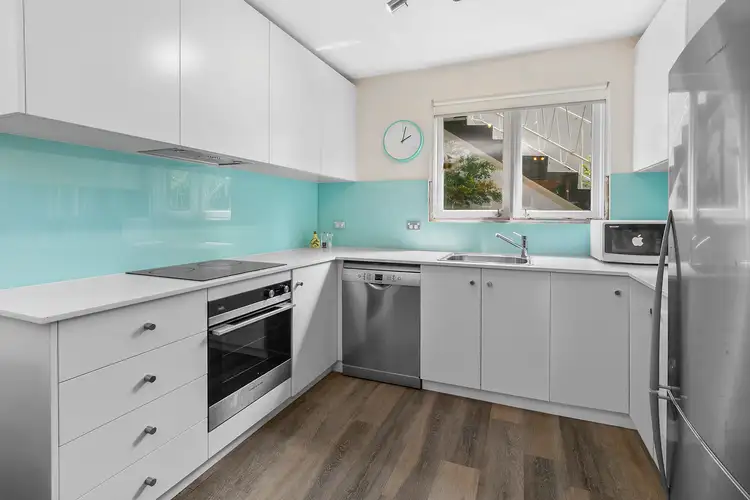 1/15 Sturdee Parade, Dee Why NSW 2099