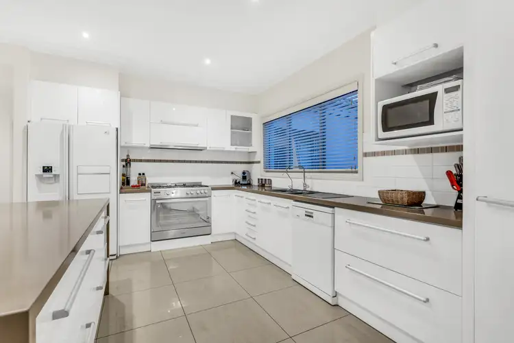 Fifth view of Homely house listing, 27 St Andrews Drive, Craigieburn VIC 3064