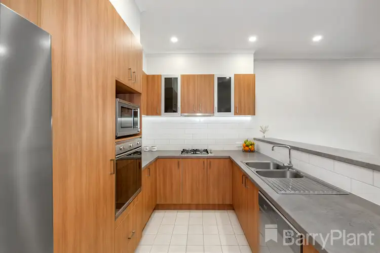 Sixth view of Homely townhouse listing, 40 Lemon Gum Parade, Bundoora VIC 3083