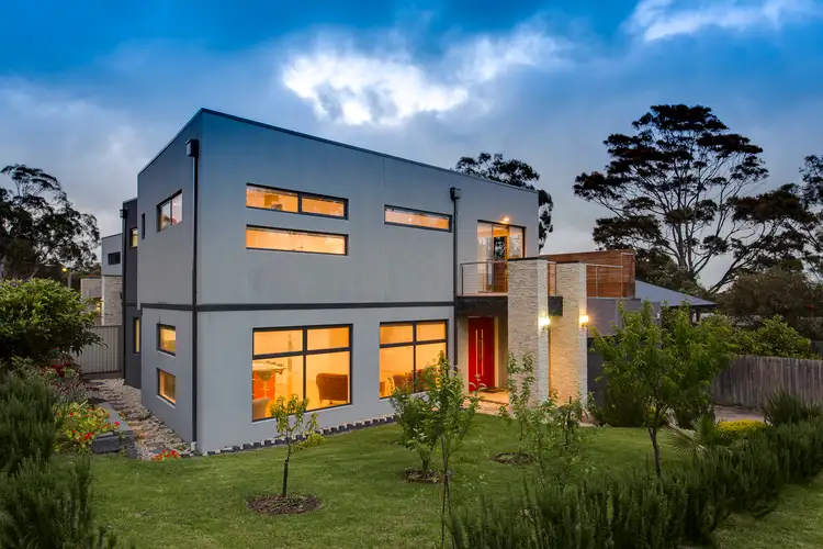 38 Foothills Avenue, Mccrae VIC 3938