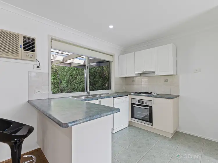Second view of Homely house listing, 6 Fira Court, Narre Warren VIC 3805