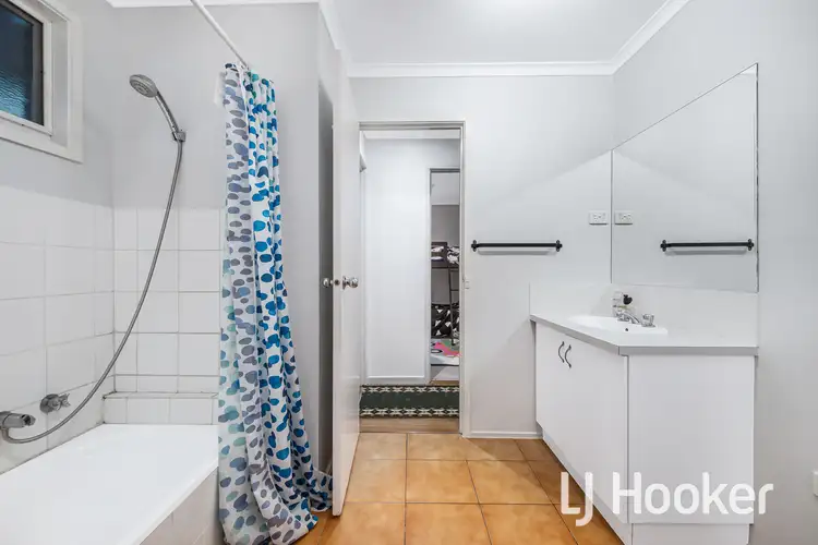 Seventh view of Homely house listing, 3 Dairyfarm Terrace, Hampton Park VIC 3976