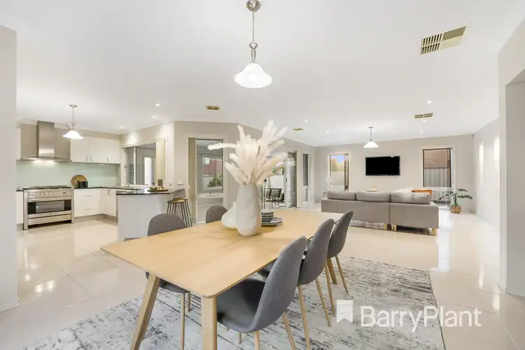 Sixth view of Homely house listing, 5 Mossbury Court, Taylors Hill VIC 3037