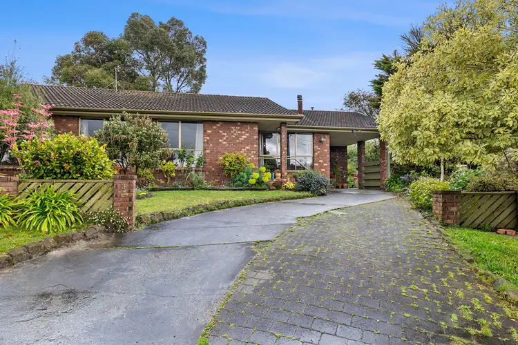 3 Alwyn Court, Mount Clear VIC 3350