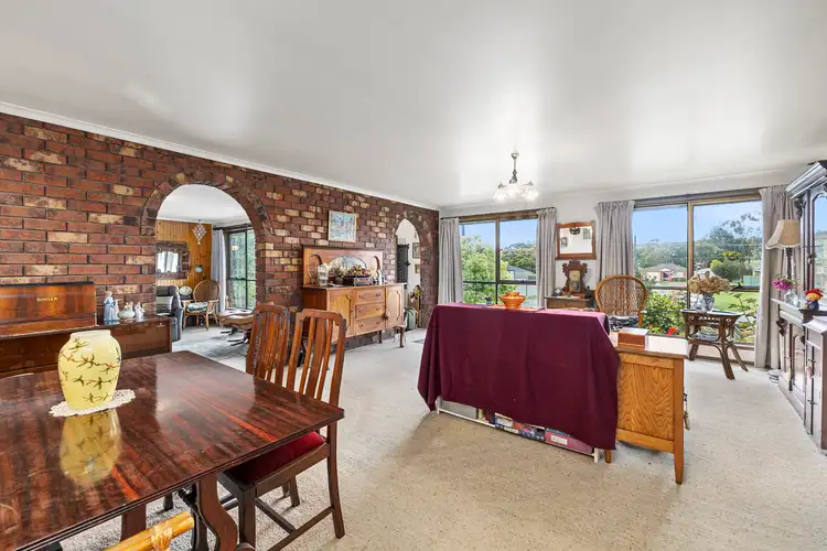 Sixth view of Homely house listing, 3 Alwyn Court, Mount Clear VIC 3350