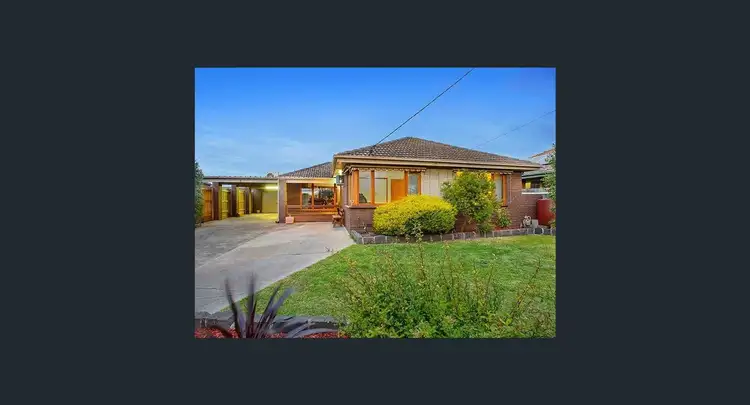 8 Newton Court, Seaholme VIC 3018
