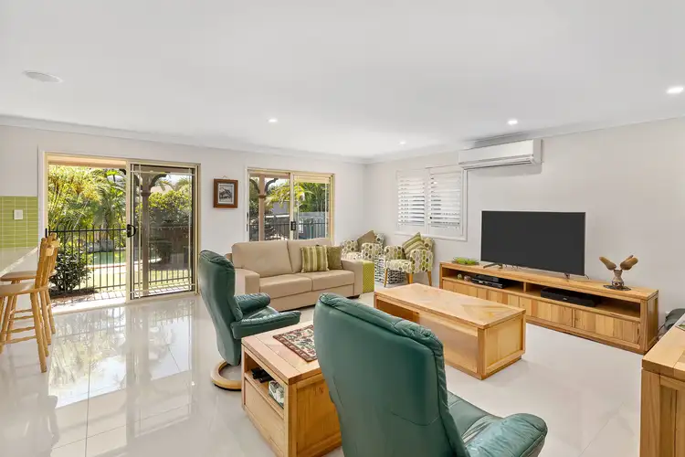 Fifth view of Homely house listing, 31 Hatherton Crescent, Carindale QLD 4152