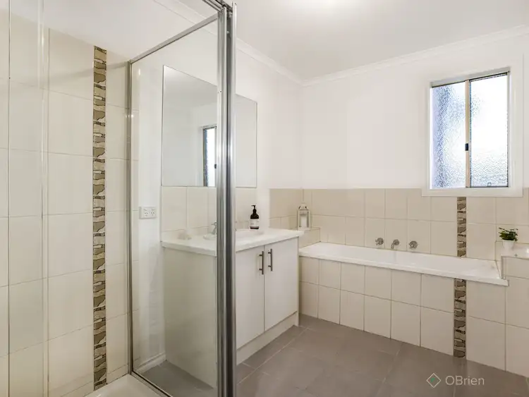 Fifth view of Homely house listing, 2/48 Railway Avenue, Bunyip VIC 3815