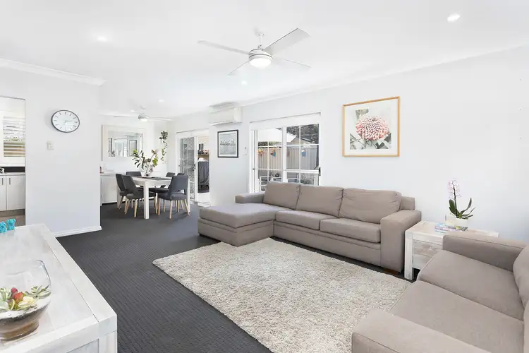 Second view of Homely villa listing, 2/425 President Avenue, Kirrawee NSW 2232