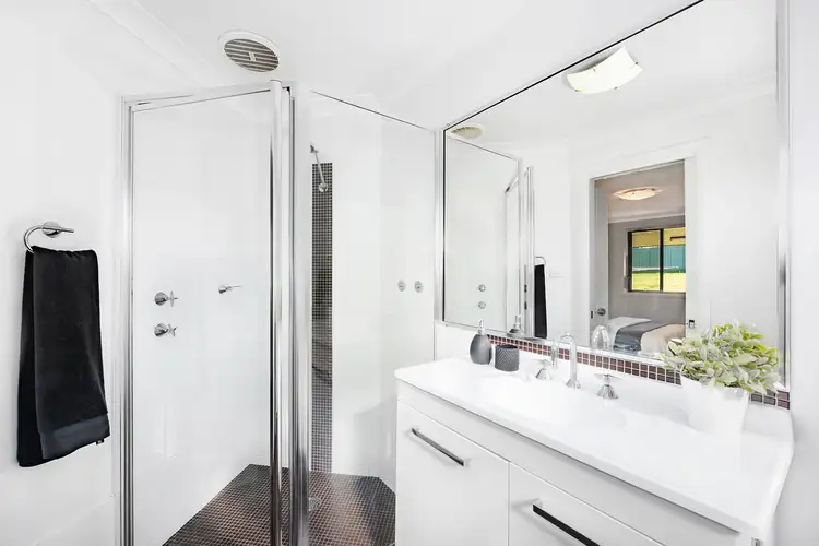 Fifth view of Homely house listing, 8 Palmer Avenue, Mudgee NSW 2850
