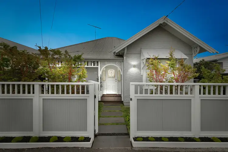 24 Margaret Street, Rippleside VIC 3215