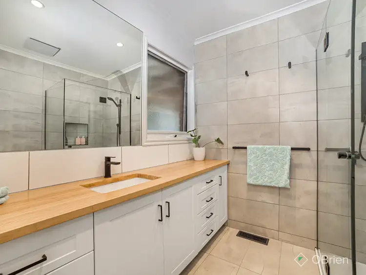 Sixth view of Homely house listing, 6 Annette Court, Langwarrin VIC 3910