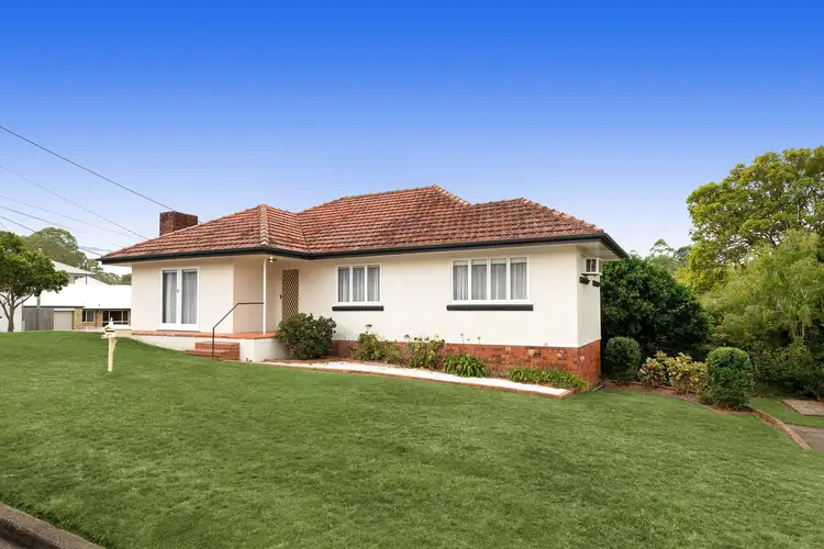 20 Sorbiston Street, Holland Park West QLD 4121