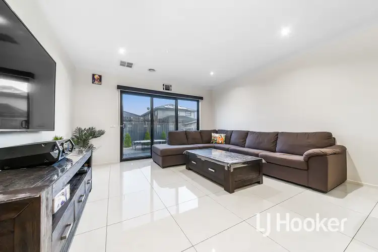 Fourth view of Homely house listing, 45 O'Meara Crescent, Cranbourne East VIC 3977