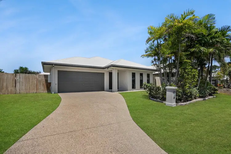 18 Thooleer Vista, Trinity Park QLD 4879