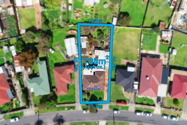 11 Newton Crescent, Lalor VIC 3075
