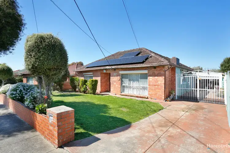 Second view of Homely house listing, 11 Newton Crescent, Lalor VIC 3075