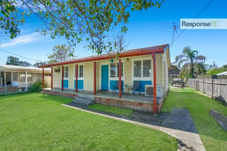 50 Sandakan Crescent, Lethbridge Park NSW 2770