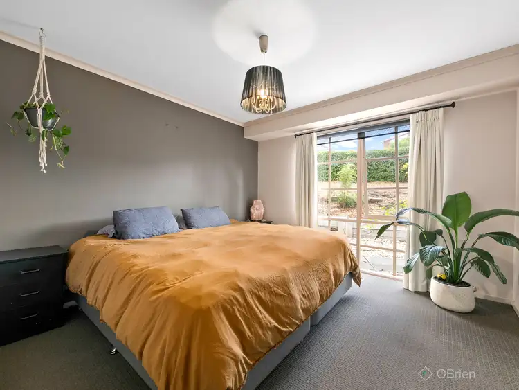 Sixth view of Homely house listing, 32 Amelia Close, Beaconsfield VIC 3807