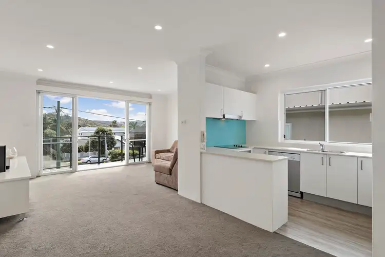 Third view of Homely apartment listing, 6/169 Ocean Street, Narrabeen NSW 2101
