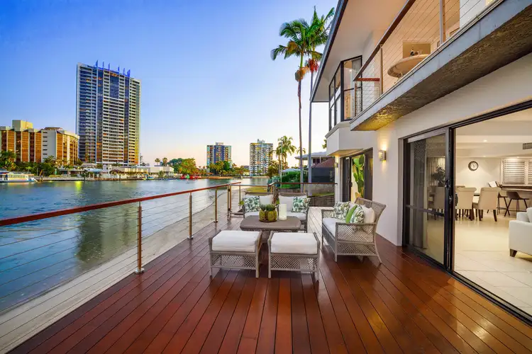 21 Tarcoola Crescent, Surfers Paradise QLD 4217