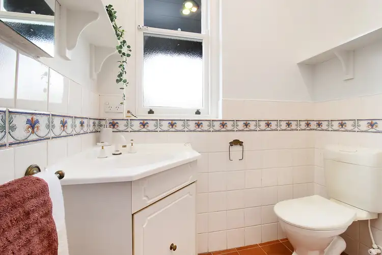 Fifth view of Homely apartment listing, 6/136 Alma Road, St Kilda East VIC 3183