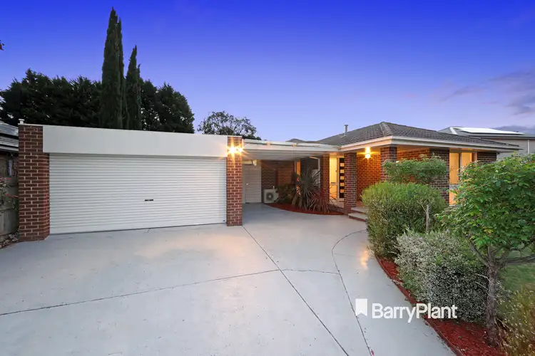 4 Lucerne Road, Ferntree Gully VIC 3156