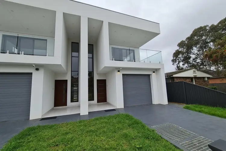 9 Mons Street, Granville NSW 2142