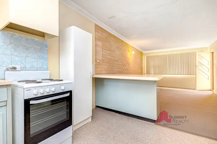 Fifth view of Homely semi-detached listing, 10 Holywell Street, South Bunbury WA 6230