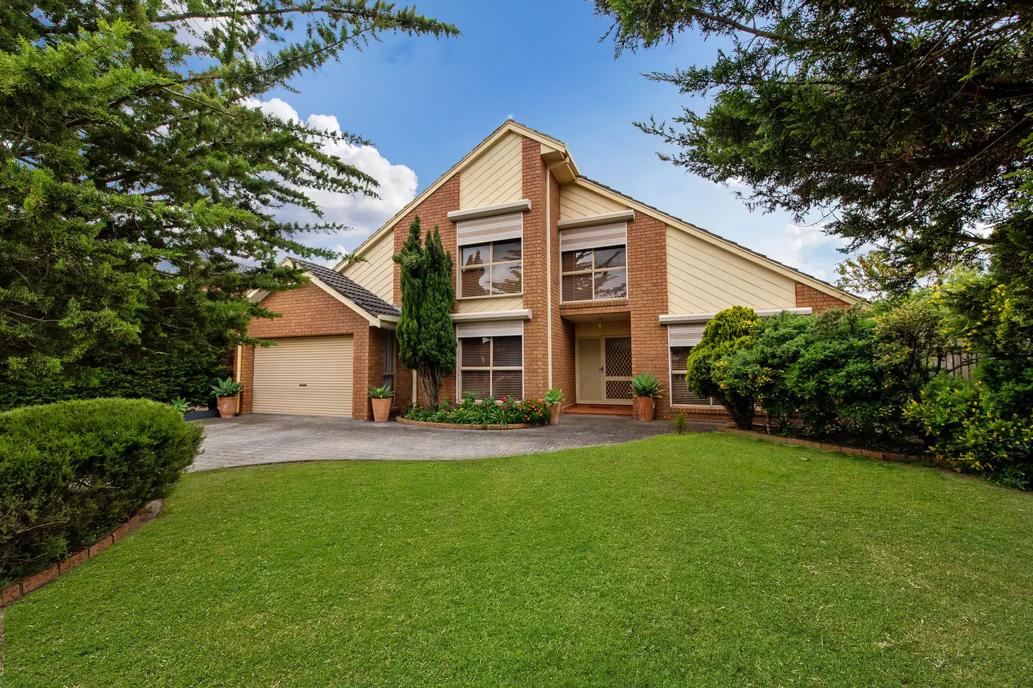 Main view of Homely house listing, 5 Bernborough Court, Keilor Downs VIC 3038