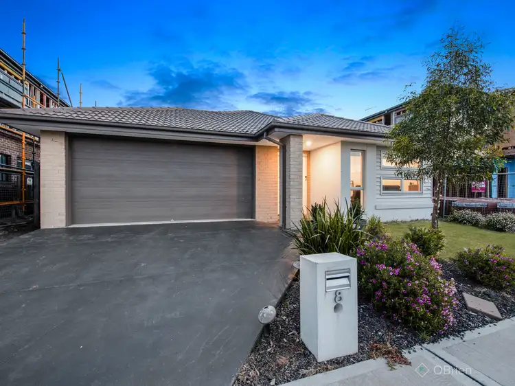 8 Acacia Street, Officer VIC 3809